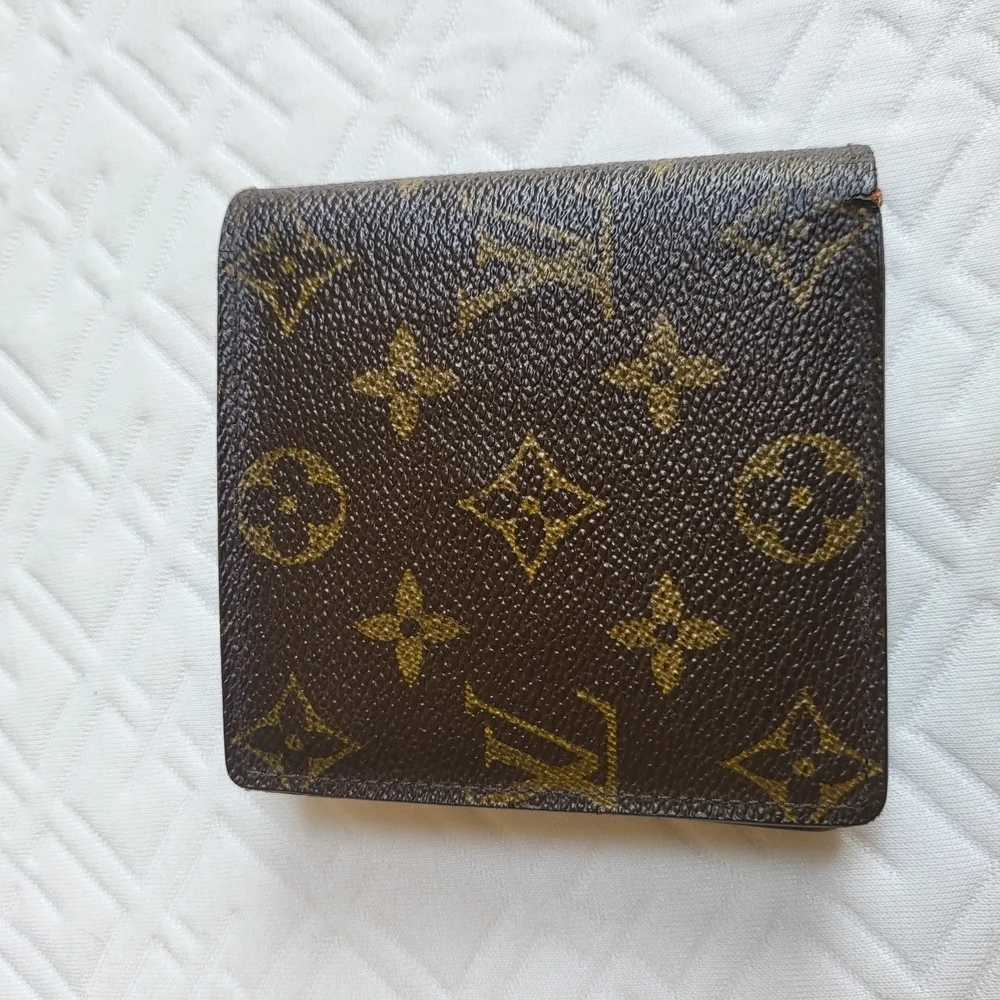 LOUiS Vuitton Bifold Wallet Monogran Porte Bier Cult Credit Monet